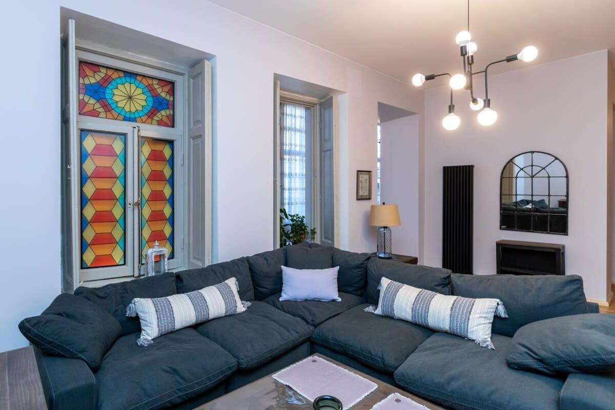 Stylish 2Br Apt In The Heart Of Old Тбілісі Екстер'єр фото